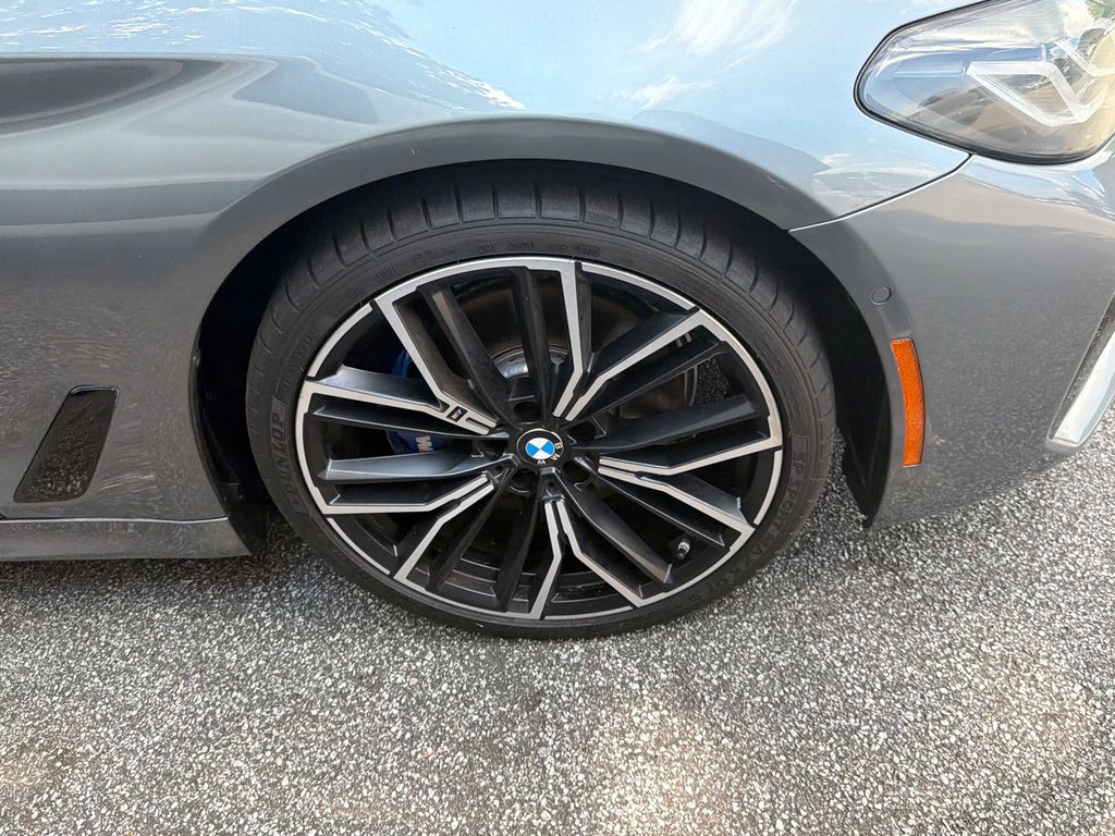Thumbnail: 2022 BMW 5 Series - 5