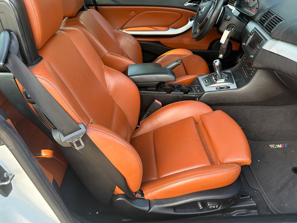 Thumbnail: 2006 BMW M3 - 10