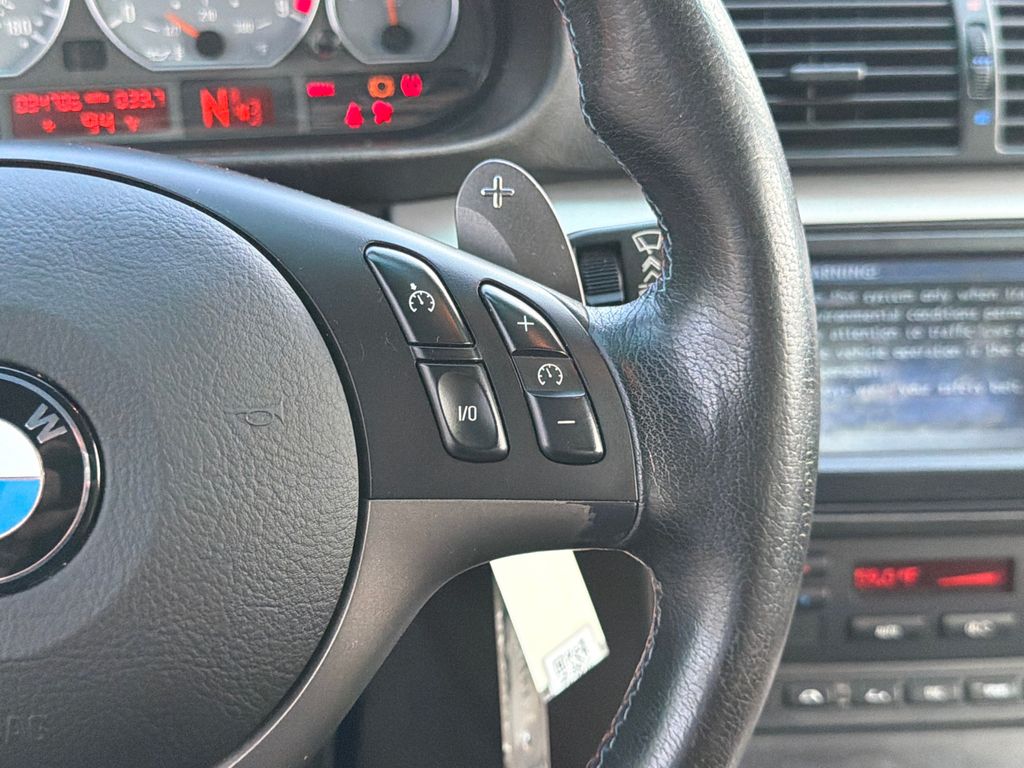 Thumbnail: 2006 BMW M3 - 26