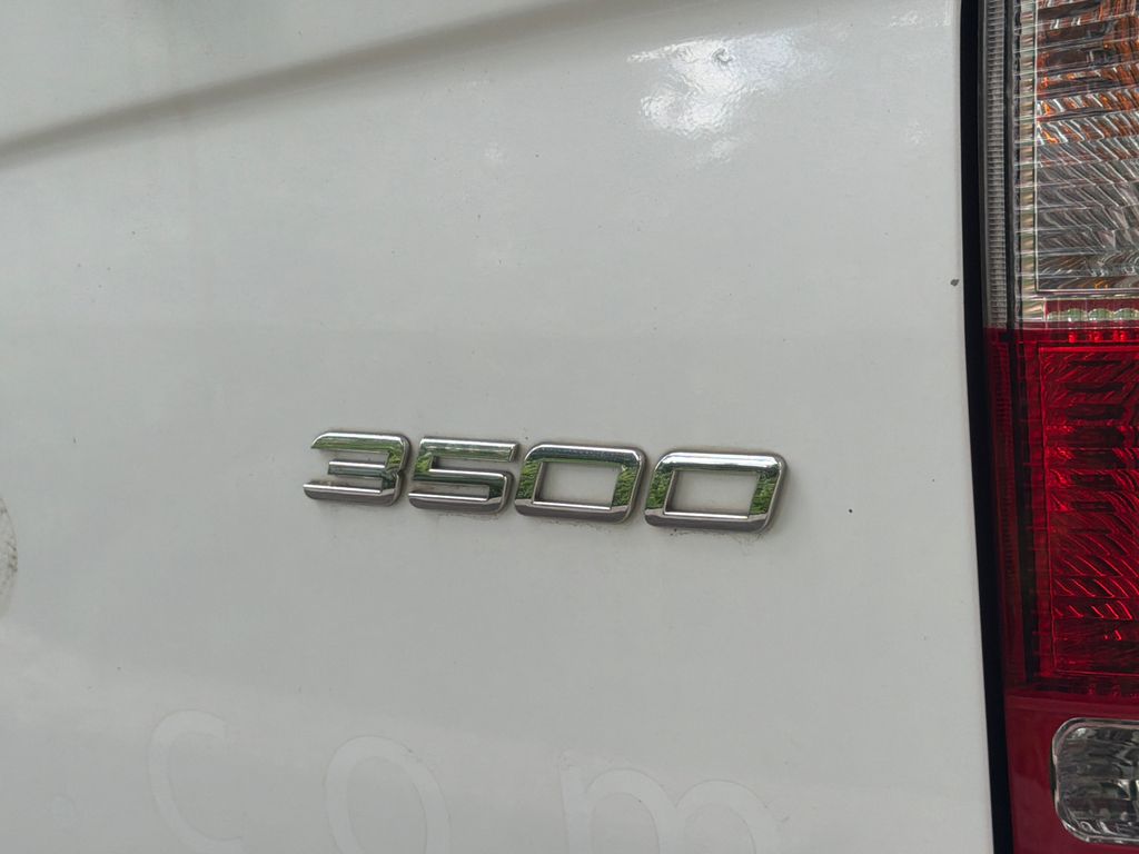 Thumbnail: 2017 Mercedes-Benz Sprinter - 3