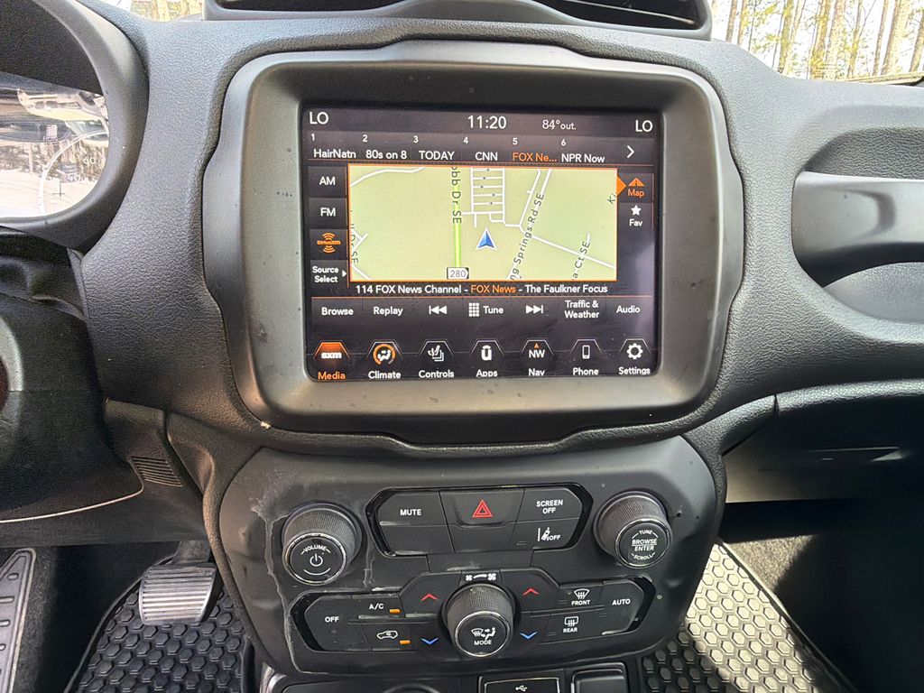 Thumbnail: 2021 Jeep Renegade - 14