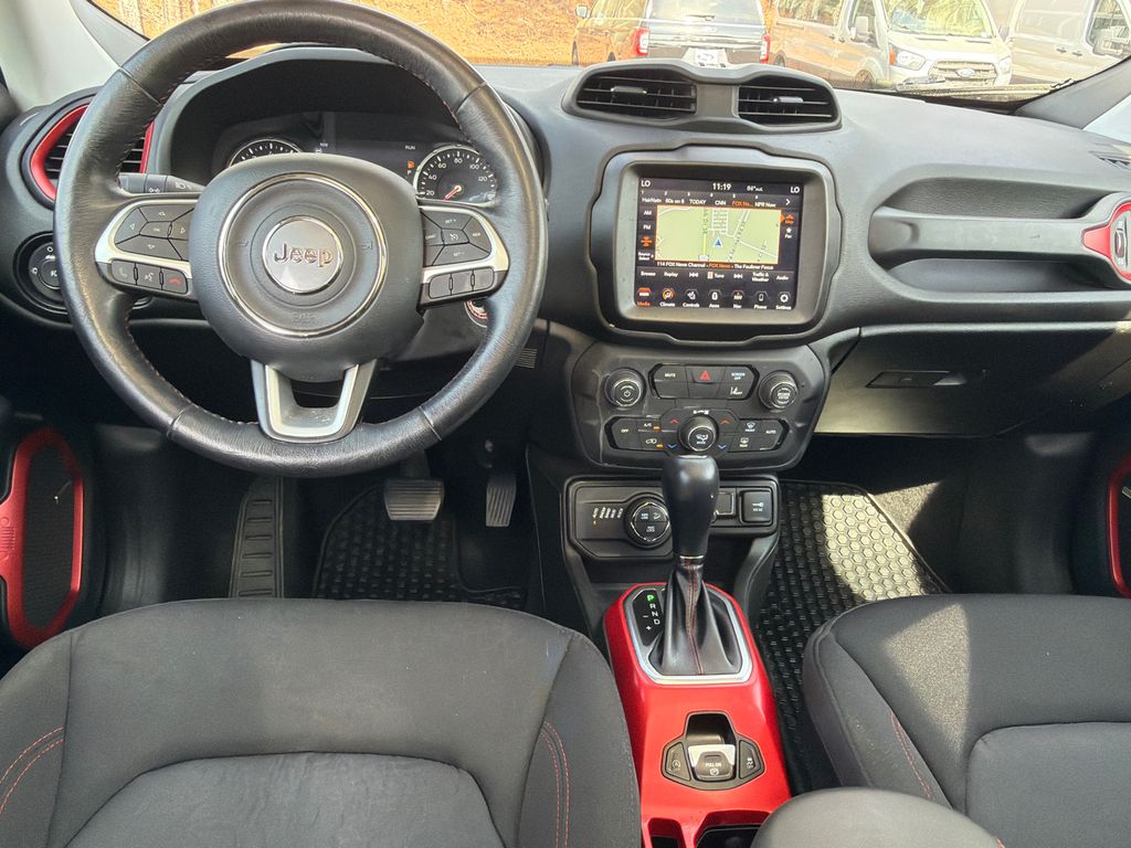 Thumbnail: 2021 Jeep Renegade - 12