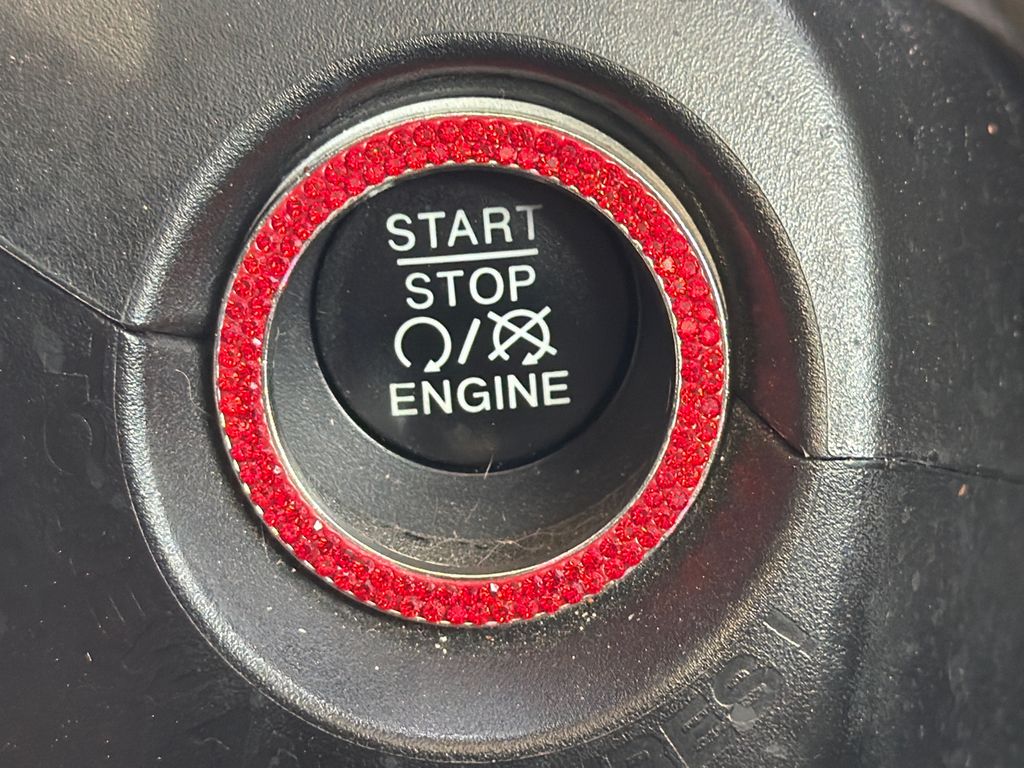 Thumbnail: 2021 Jeep Renegade - 31