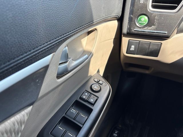 Thumbnail: 2015 Honda Civic - 25