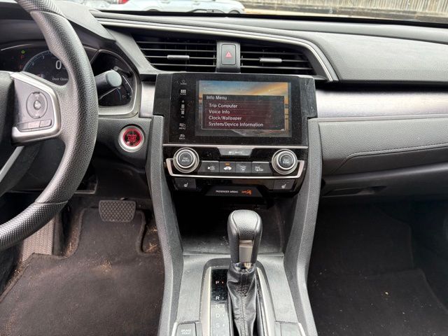 Thumbnail: 2016 Honda Civic - 11