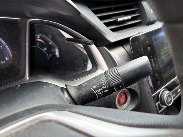 Thumbnail: 2016 Honda Civic - 12