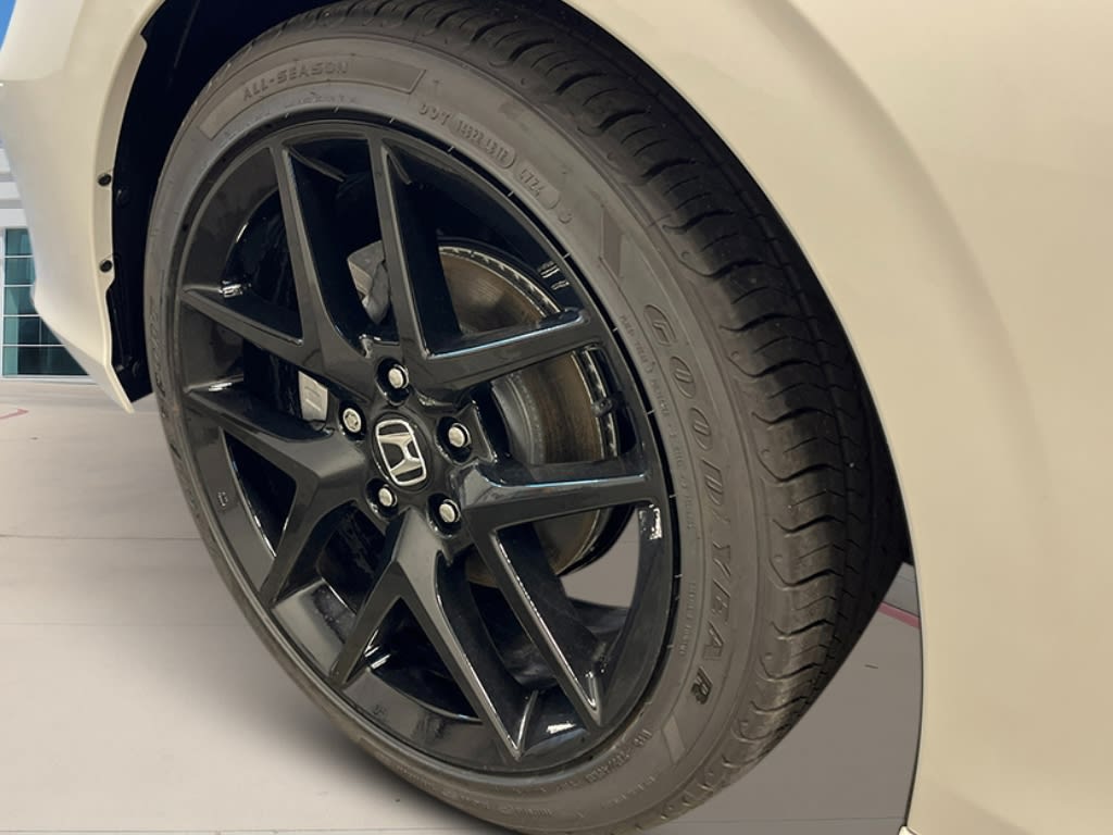 Thumbnail: 2026 Honda Civic - 8