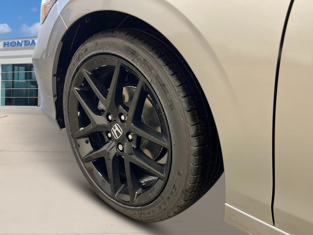 Thumbnail: 2026 Honda Civic - 8