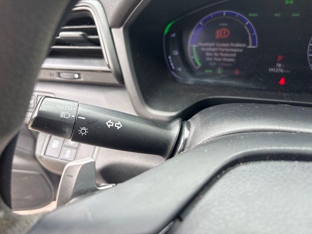 Thumbnail: 2019 Honda Insight - 17