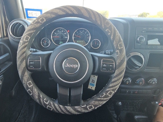 Thumbnail: 2016 Jeep Wrangler - 2