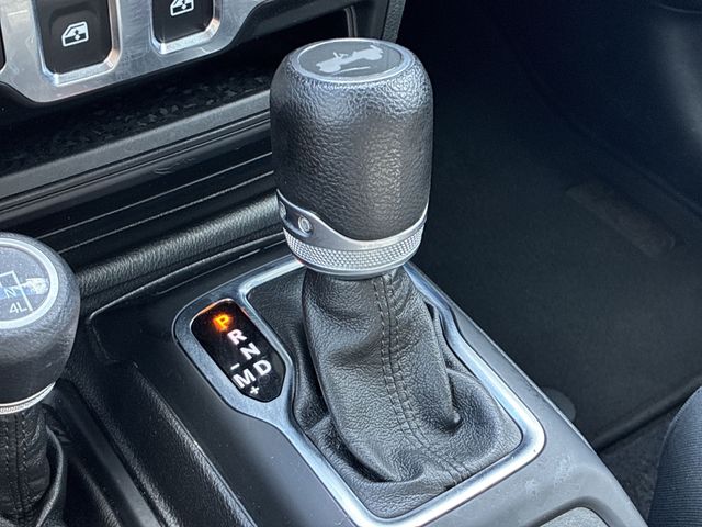 Thumbnail: 2020 Jeep Wrangler - 16