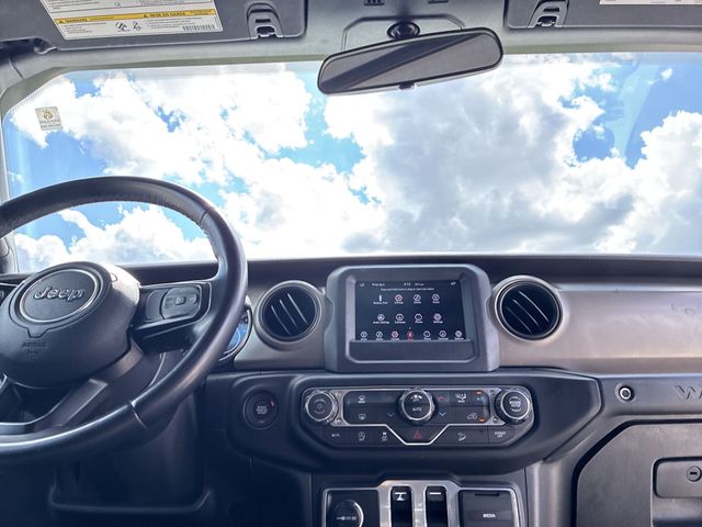 Thumbnail: 2020 Jeep Wrangler - 14