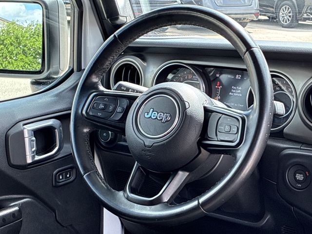 Thumbnail: 2020 Jeep Wrangler - 13