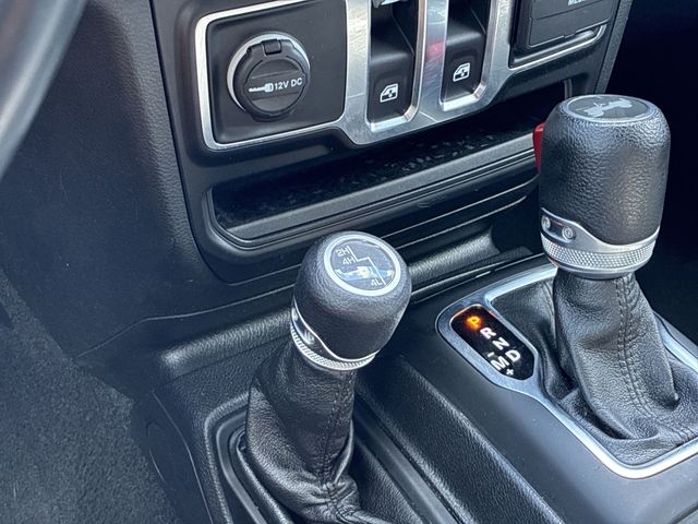 Thumbnail: 2020 Jeep Wrangler - 41
