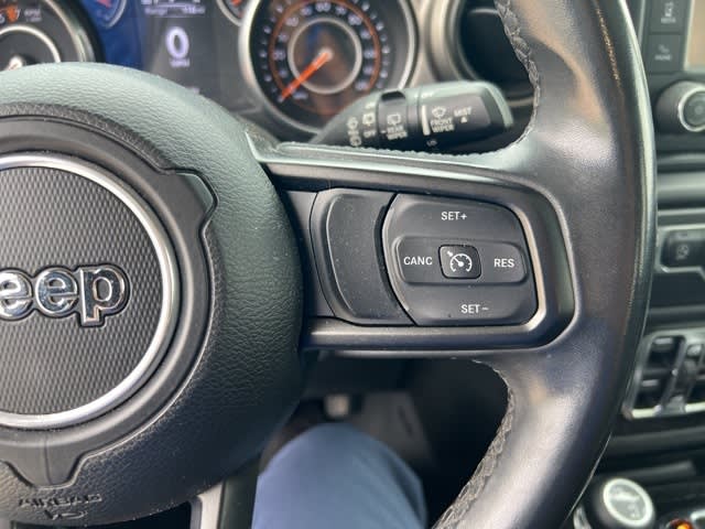 Thumbnail: 2020 Jeep Wrangler - 23
