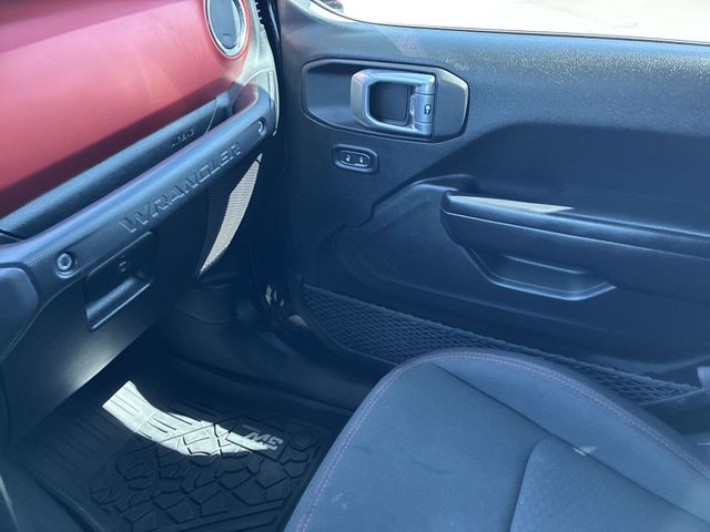 Thumbnail: 2021 Jeep Wrangler - 37