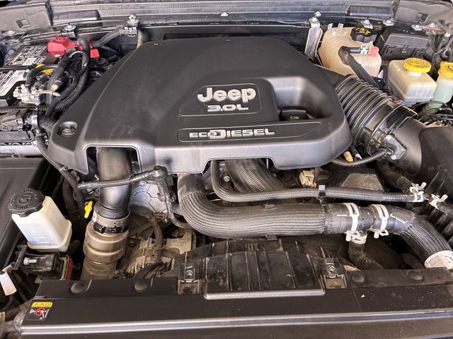 Thumbnail: 2021 Jeep Wrangler - 9