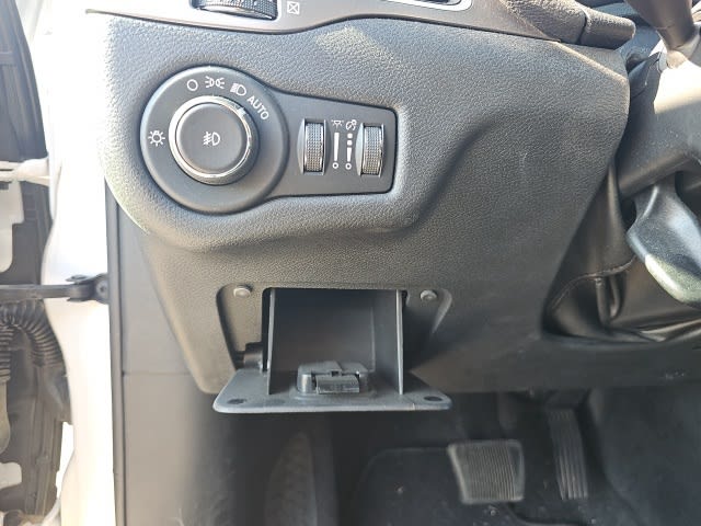 Thumbnail: 2020 Jeep Cherokee - 20