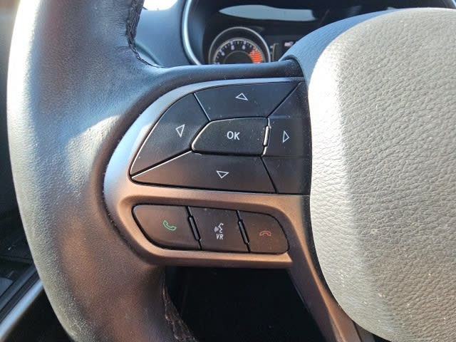 Thumbnail: 2020 Jeep Cherokee - 21