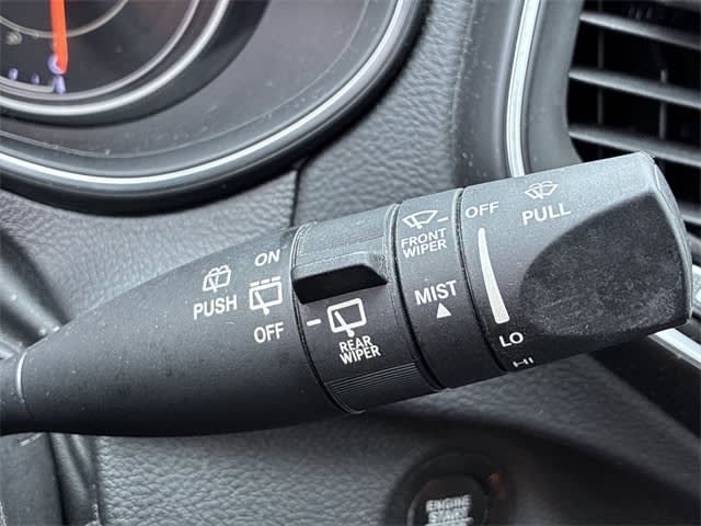 Thumbnail: 2020 Jeep Cherokee - 33