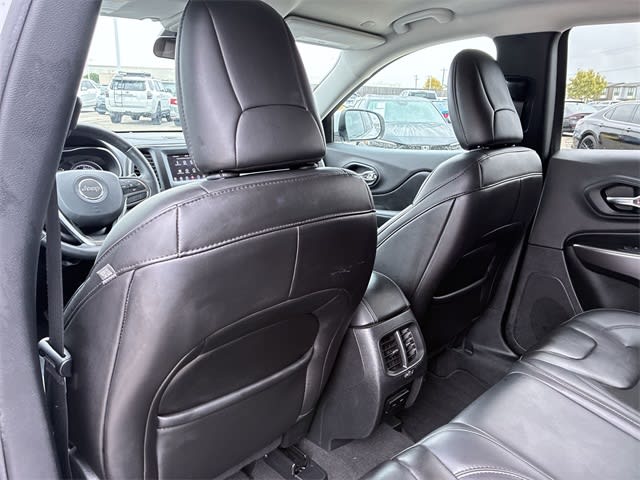 Thumbnail: 2020 Jeep Cherokee - 13