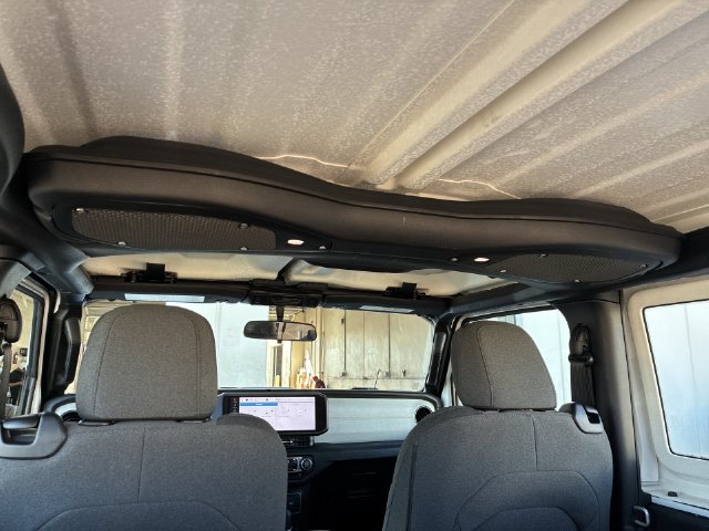 Thumbnail: 2024 Jeep Wrangler - 30
