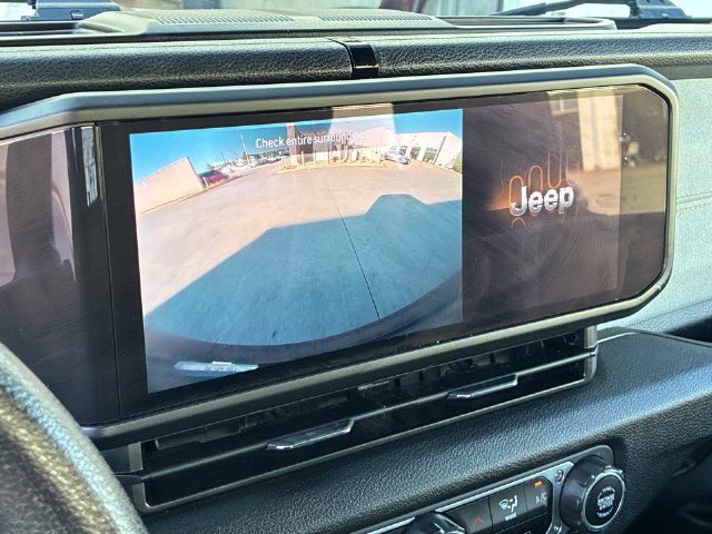 Thumbnail: 2024 Jeep Wrangler - 36