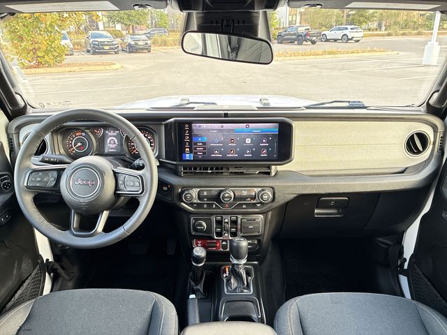 Thumbnail: 2025 Jeep Wrangler - 9