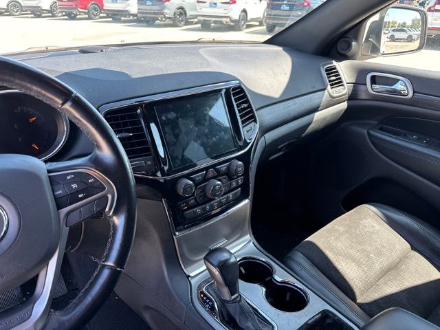 Thumbnail: 2020 Jeep Grand Cherokee - 7