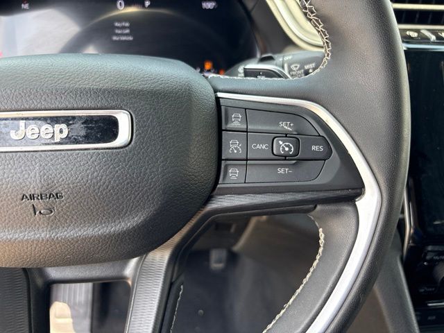 Thumbnail: 2023 Jeep Grand Cherokee - 20