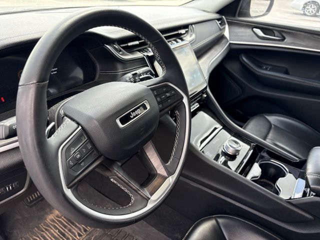 Thumbnail: 2023 Jeep Grand Cherokee L - 2