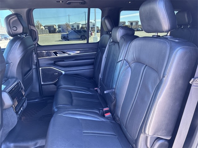 Thumbnail: 2022 Jeep Wagoneer - 27