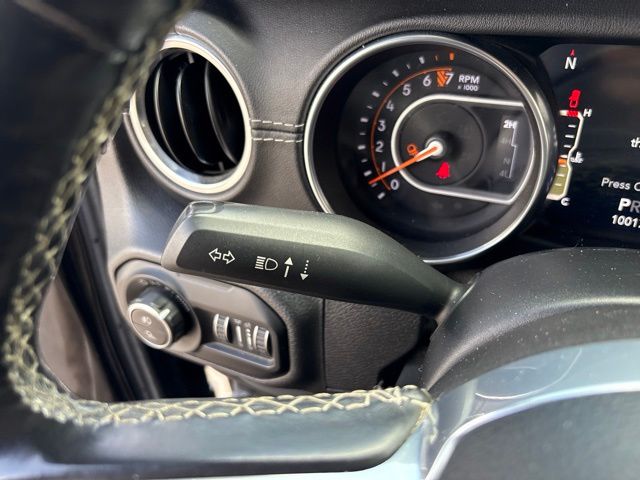 Thumbnail: 2020 Jeep Gladiator - 21