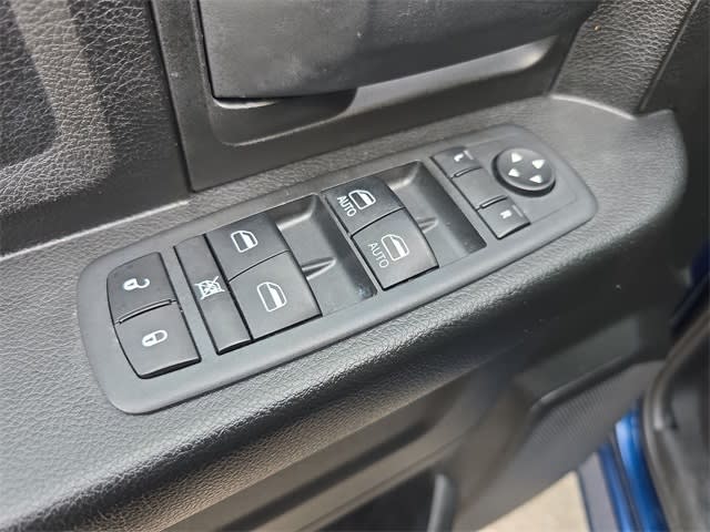 Thumbnail: 2021 RAM 1500 - 39