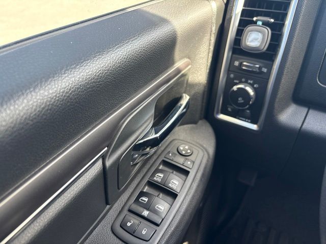 Thumbnail: 2021 RAM 1500 - 23