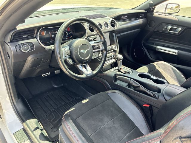 Thumbnail: 2022 Ford Mustang - 2