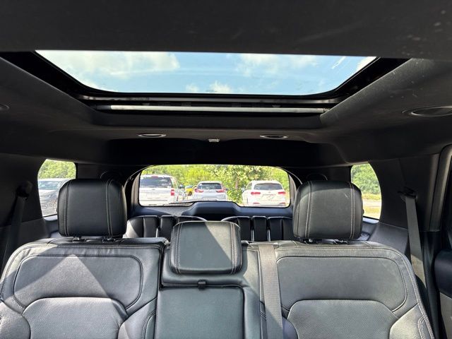 Thumbnail: 2016 Ford Explorer - 26