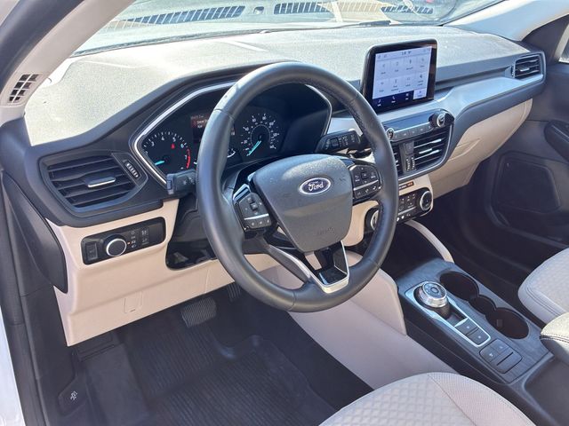 Thumbnail: 2022 Ford Escape - 2