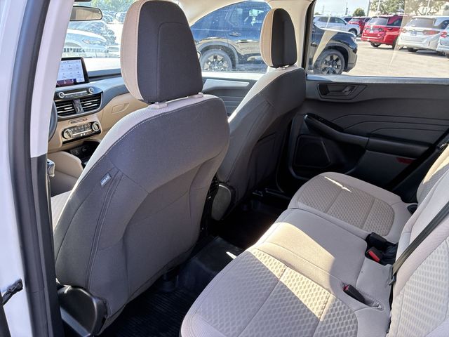 Thumbnail: 2022 Ford Escape - 12