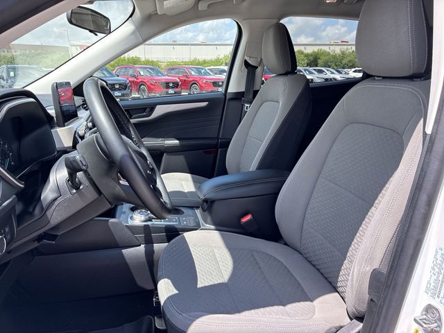 Thumbnail: 2022 Ford Escape - 10