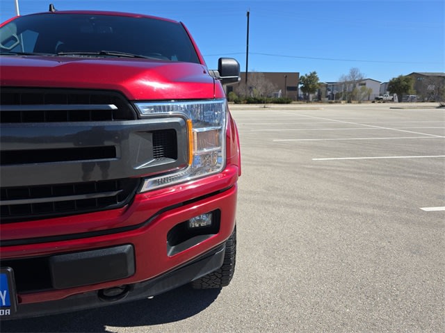 2019 Ford F-150 XLT 26