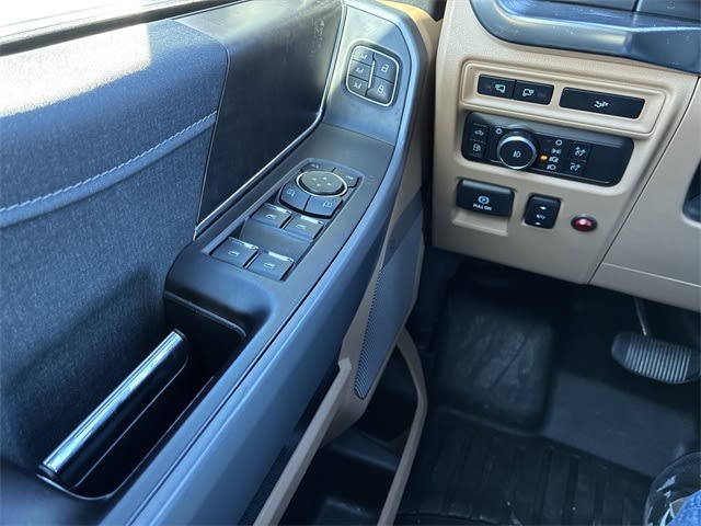 Thumbnail: 2022 Ford F-150 - 39