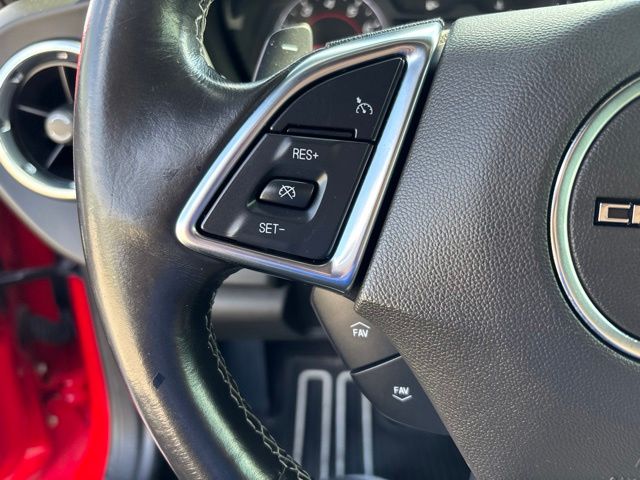 Thumbnail: 2018 Chevrolet Camaro - 19