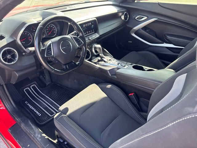 Thumbnail: 2018 Chevrolet Camaro - 2