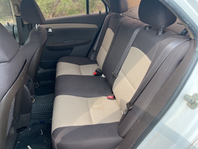 2010 Chevrolet Malibu LT 9