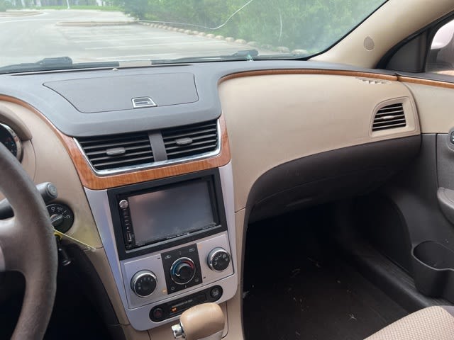 2010 Chevrolet Malibu LT 7
