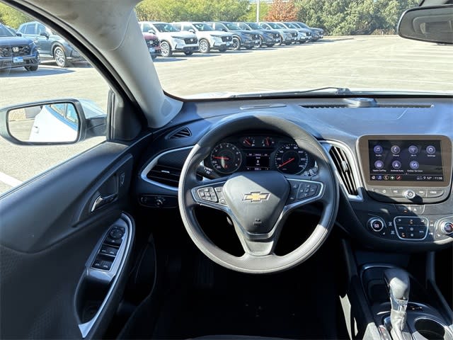 Thumbnail: 2024 Chevrolet Malibu - 13