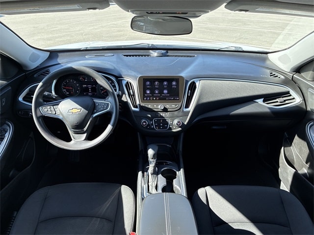 Thumbnail: 2024 Chevrolet Malibu - 9