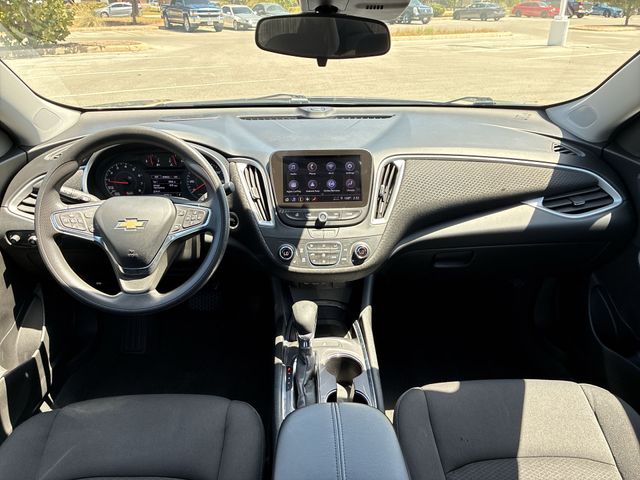 Thumbnail: 2023 Chevrolet Malibu - 8