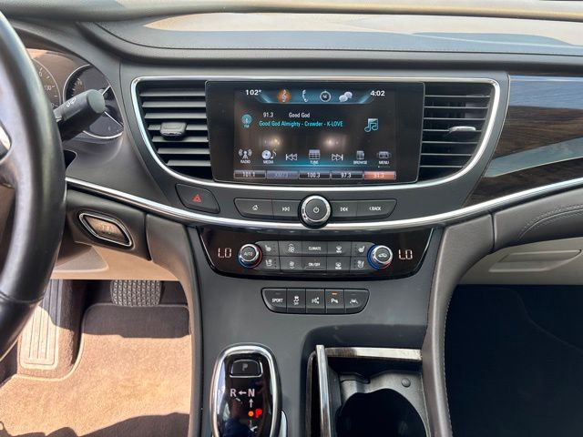 Thumbnail: 2017 Buick LaCrosse - 10